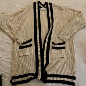 Super Cute Oversized Cardigan Sweater with Pockets